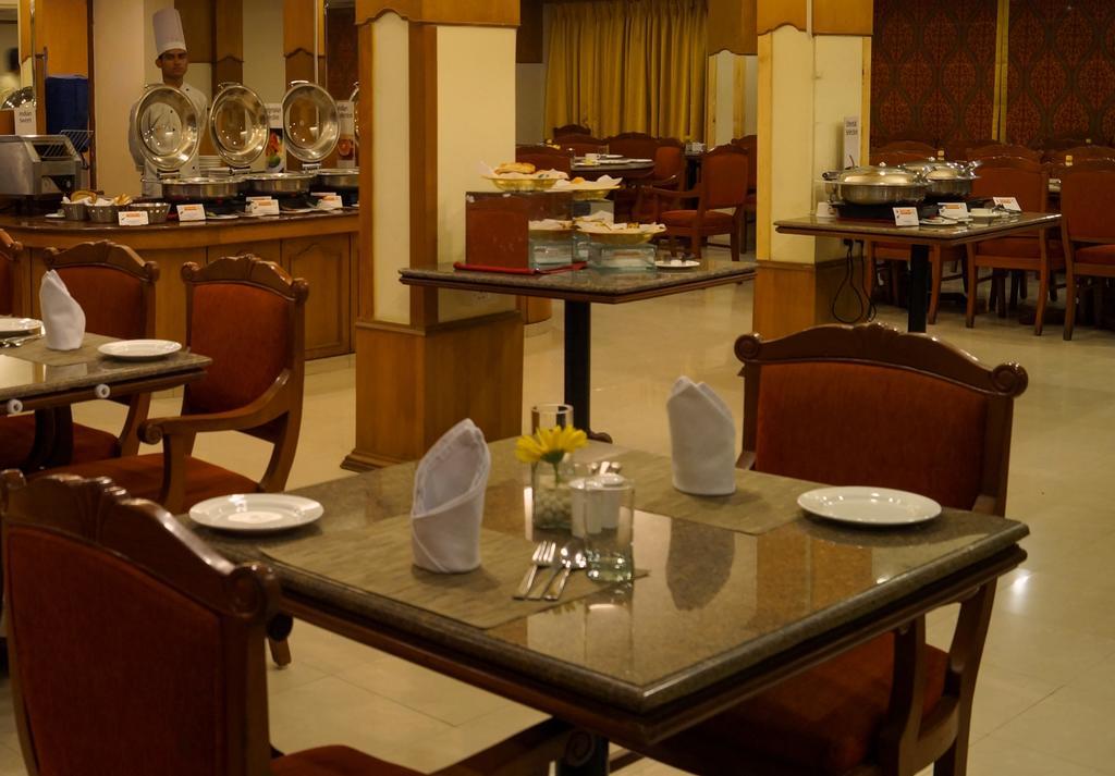 Fortune Park Galaxy, Vapi - Member Itc Hotels' Group Exterior photo